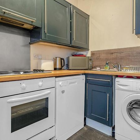 Edinburgh City Centre Jasmine Apartment -Sleeps 7 ภายนอก รูปภาพ