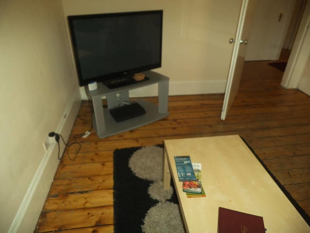 Edinburgh City Centre Jasmine Apartment -Sleeps 7 ภายนอก รูปภาพ